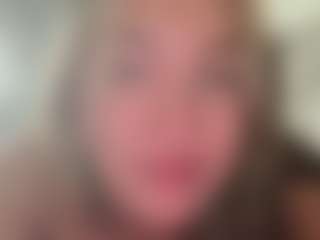jadebay's Live Sex Cam Show