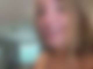 jadebay's Live Sex Cam Show