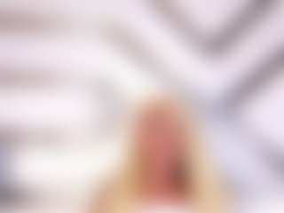 Live cam show with LexiieGrey - Brown Eyes on Camsoda