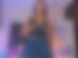 Mia-hazel22's Live Sex Cam Show