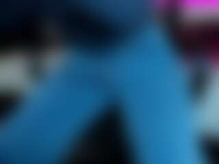 Live cam show with Miranda - Emo on Camsoda