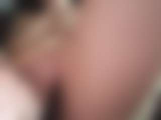 Live cam show with PuddledPeaches - Smoke on Camsoda