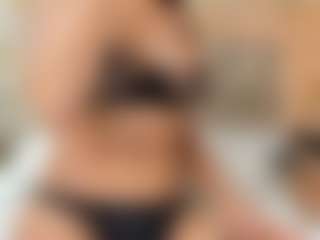Live cam show with Karla - Middle Aged on boobsie.com