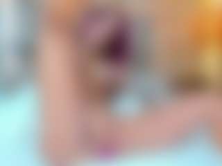 Live cam show with Karla - Ebony MILF on sexylive.show