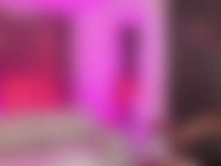 Live cam show with Leah Grey - Fingers on Fling VIP Chat