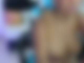 Live cam show with lizzie-williams - Public on fapnchat
