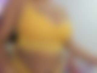 Live cam show with lizzie-williams - Camel Toe on SinfulBabes