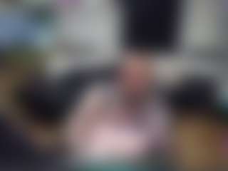 Live cam show with Leek - Chubby on Mixed Magazine Live