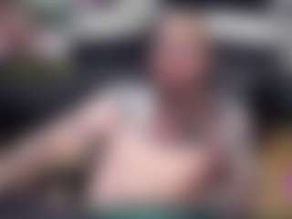 Live cam show with Leek - Blowjob on Camsoda