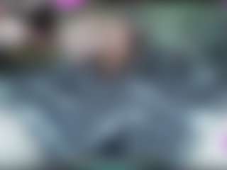 Leek's Live Sex Cam Show