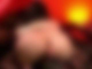 JenniferStarTS's Live Sex Cam Show