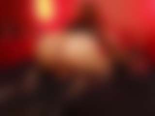 JenniferStarTS's Live Sex Cam Show