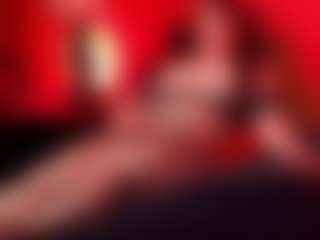 JenniferStarTS's Live Sex Cam Show