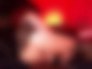 Live cam show with JenniferStarTS - Tease on sexylive.show