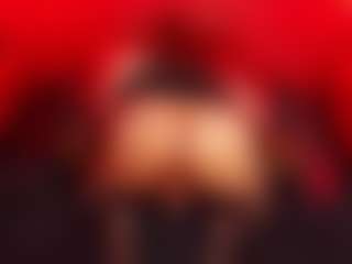 Live cam show with JenniferStarTS - Tease on crypto-cams