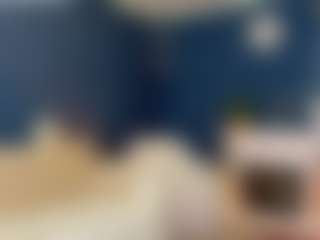 Live cam show with blushmikki - Wax on Cam Slut