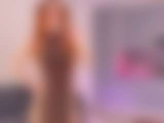 Spettacolo in cam dal vivo con blushmikki - Red Hair Lush su Camsoda