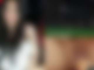 Blaze_Onn1 MILF webcam performer live streaming