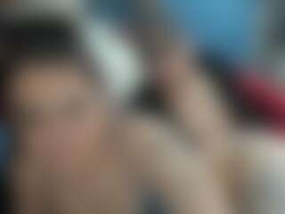 Live cam show with KayLynn - Amateur on Milfs Live