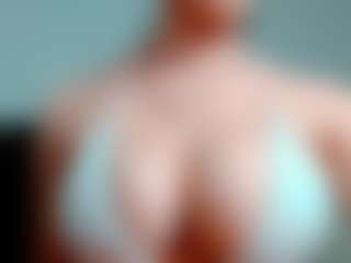 kittyeyess's Live Sex Cam Show