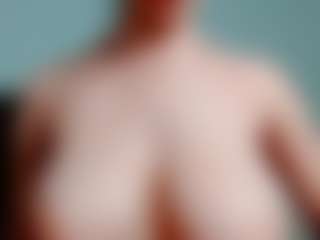kittyeyess's Live Sex Cam Show