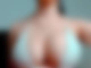kittyeyess's Live Sex Cam Show