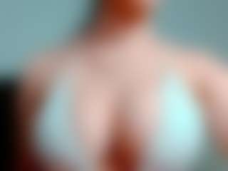 kittyeyess's Live Sex Cam Show