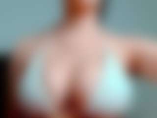 kittyeyess's Live Sex Cam Show