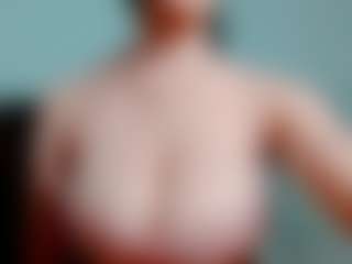 kittyeyess's Live Sex Cam Show