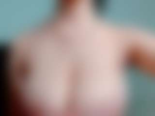 kittyeyess's Live Sex Cam Show