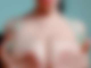 kittyeyess's Live Sex Cam Show