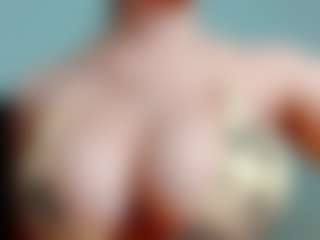 kittyeyess's Live Sex Cam Show