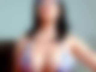 Live cam show with Kittyeyess - Public on liverealitysex.com