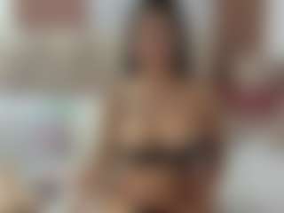 lissa-will MILF webcam performer live streaming