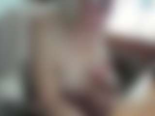 Live cam show with Victoria68xx - Granny Squirt on Camsoda