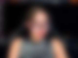 Live cam show with annie-ackerman - Glasses on crypto-cams