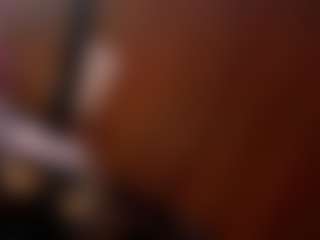 Live cam show with annie-ackerman - Glasses on fapnchat