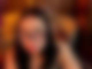 Live cam show with annie-ackerman - Cosplay Curvy on SquirtSoMuch
