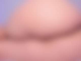 Live cam show with Lady afrodita - Oil on Camming Site