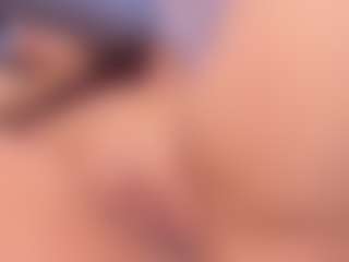 Live cam show with Lady afrodita - Oil on SinfulBabes