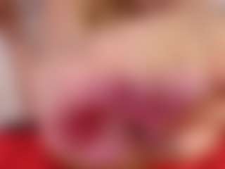 Live cam show with CloeLeee - Double Penetration on Uber Horny