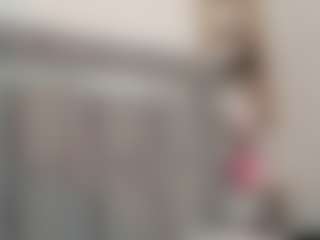 Live cam show with Nadia-saadiK1 - Busty on CamClone