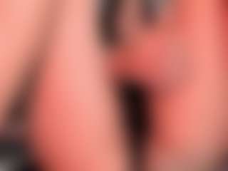 Live cam show with Nadia-saadiK1 - Toys on eurowanks.com