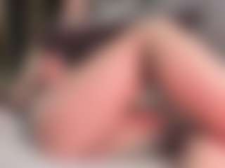 Live cam show with Nadia-saadiK1 - Striptease MILF on CSO-WL