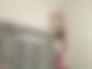Live cam show with Nadia-saadiK1 - Sexwebcam on Milfs Live