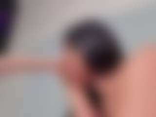 Sofii-James's Live Sex Cam Show