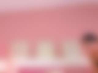 Live cam show with Sofii-James - Wild on CamSodaAdn