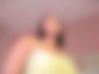 Live cam show with Sofii-James - Wild on Hubzter Live