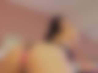 Live cam show with Sofii-James - Innocent on Streamer API