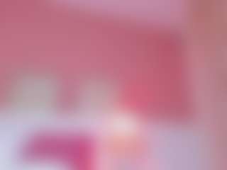 Live cam show with Sofii-James - Shaved on Livezox